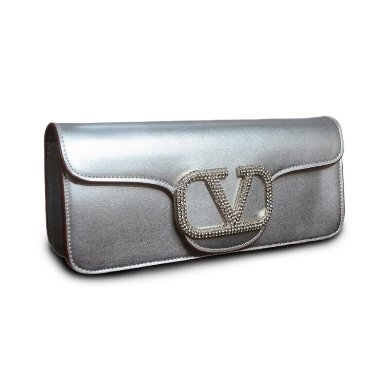 Perfect Bag To Match Your Unique Style (VALENTINO) - Image 3